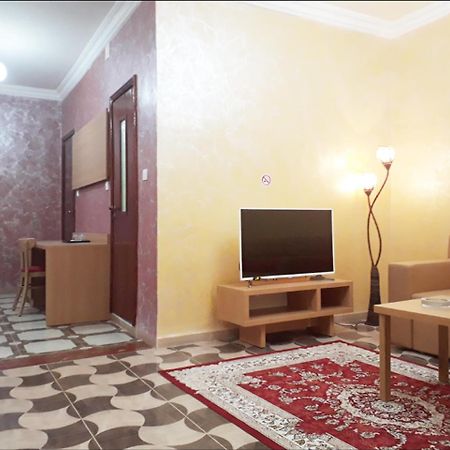 Hotel Takialt Adrar Esterno foto