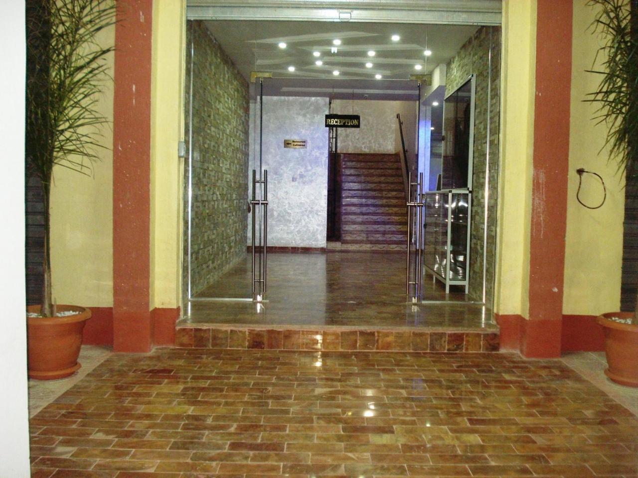 Hotel Takialt Adrar Esterno foto