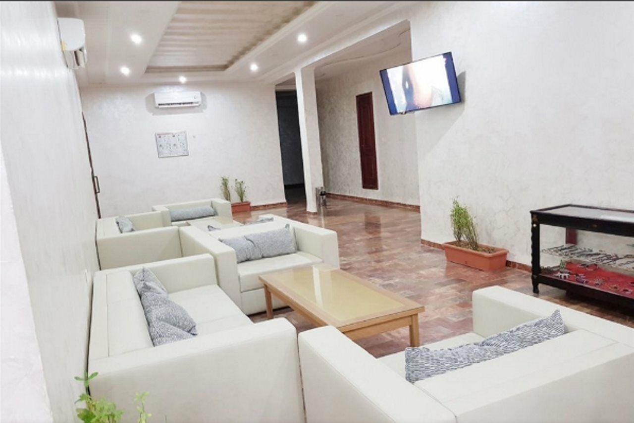 Hotel Takialt Adrar Esterno foto